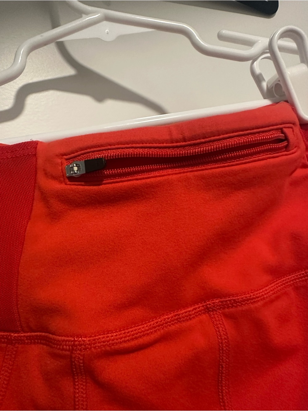 oiselle Bright Red Performance capris - Picture 4 of 4